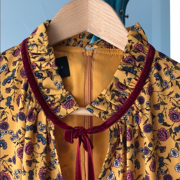 Floral yellow dress - Picture 3 of 7